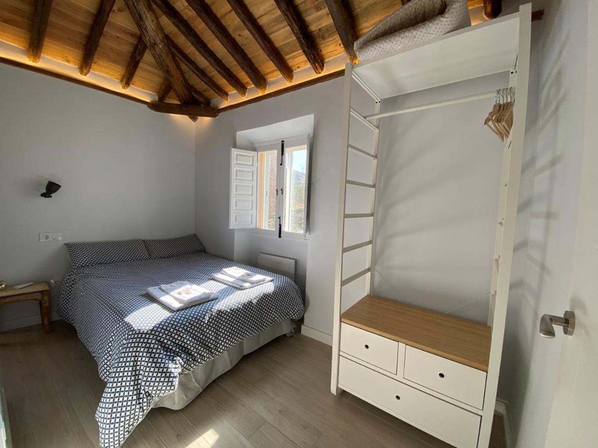 Apartamento Torre Del Aver Caces Exterior foto